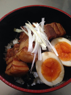 角煮丼♪味玉付き-レシピのメイン写真