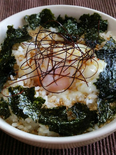 簡単美味しいお昼ごはん★温玉丼★-レシピのメイン写真