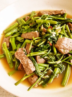 牛肉と空芯菜の炒めもの-レシピのメイン写真