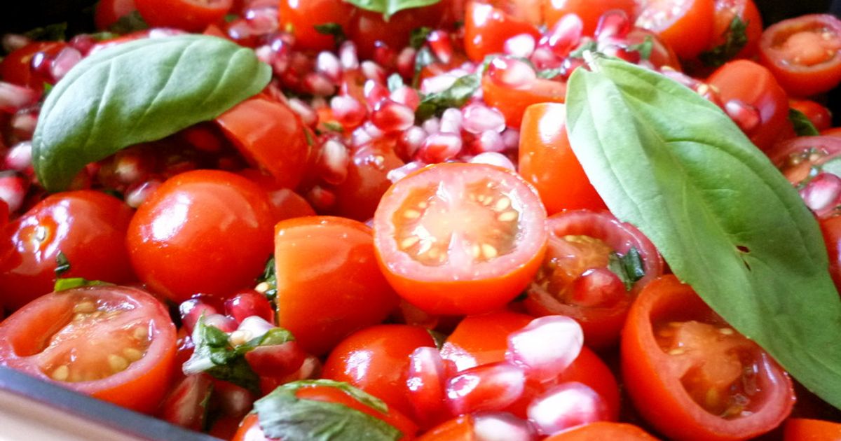 赤サラダ ～ざくろ・トマトで女度UP☆ by 宇佐美本店 【クックパッド