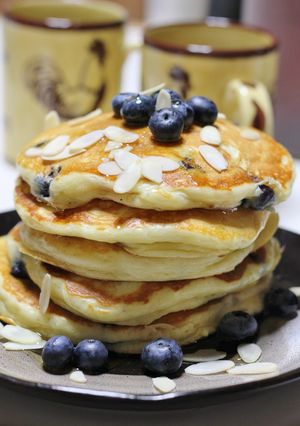 フワフワしっとり！ブルーベリーパンケーキ-レシピのメイン写真