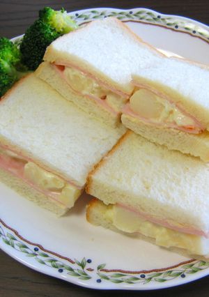 朝から幸せ☆ポテサラサンド♪-レシピのメイン写真