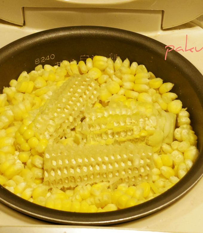 芯も一緒に♪とうもろこしご飯-レシピのメイン写真