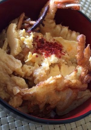 カリふわ天丼^皿^卵とじ後乗せ〜-レシピのメイン写真