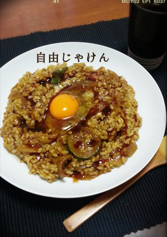 カレーのリメイクは粉チーズで自由軒風に♪-レシピのメイン写真
