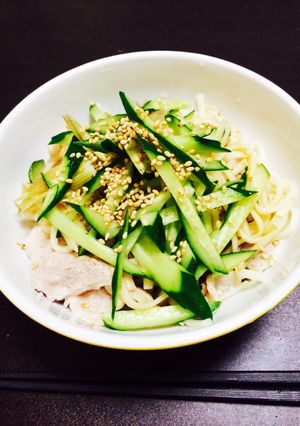 10分で完成！ゴマ油香るウマ冷やしうどん-レシピのメイン写真