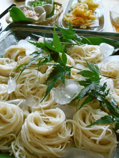 涼しげ☆そうめんの盛り付け-レシピのメイン写真