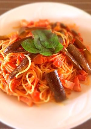 自家製なすとバジルのトマトパスタ♫-レシピのメイン写真