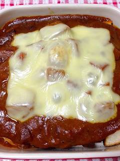 休日のズボランチ☆焼きカレーパングラタン by AKMYmama