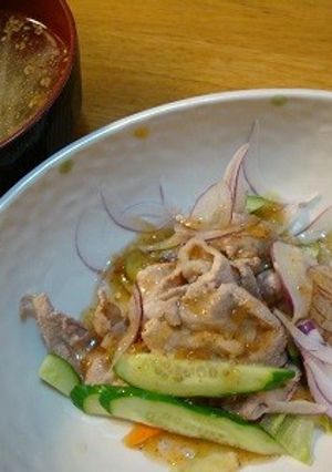 茹で豚のしゃぶしゃぶサラダ＆もやしスープ-レシピのメイン写真