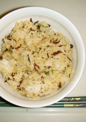 簡単！混ぜるだけ美味しいちりめん山椒ご飯-レシピのメイン写真