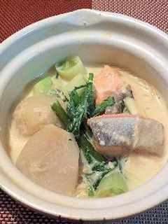 鮭の豆乳鍋-レシピのメイン写真