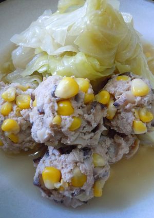 コーンの肉団子とキャベツのさっぱり煮-レシピのメイン写真