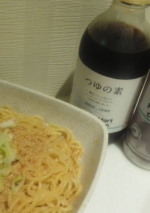 つゆの素で作る簡易ラーメン-レシピのメイン写真