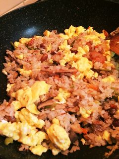 残ったちらし寿司で焼き飯!-レシピのメイン写真