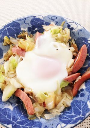 朝食に☆ウイニーの巣ごもり卵-レシピのメイン写真