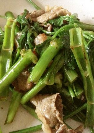 おばあ直伝沖縄料理！空芯菜ニンニク炒め-レシピのメイン写真