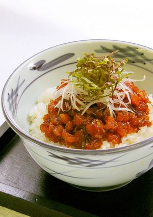おもてなしに☆大葉香るピリ辛まぐろ丼-レシピのメイン写真