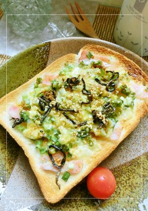 葱×ベーコン×塩昆布のカレー風味トースト-レシピのメイン写真