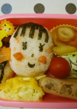 ママの顔のデコ弁♪-レシピのメイン写真