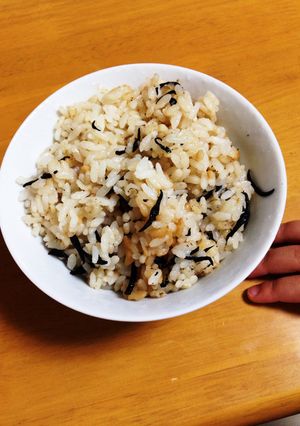 簡単♪美味しいひじきの炊き込みご飯-レシピのメイン写真