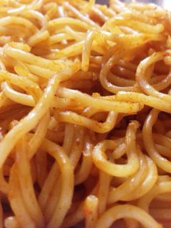 チリソースのナポリタン-レシピのメイン写真