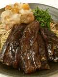 梅なめこおろしとなす焼きの冷やしそば