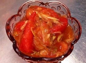 シャキッ旨トマトとみょうが梅ドレサラダ-レシピのメイン写真