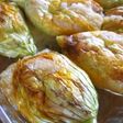 ズッキーニの花のチーズファルシー