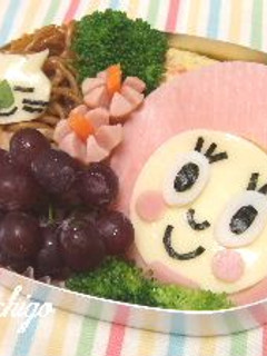 ずきんちゃんサンド弁当(キャラ弁)-レシピのメイン写真