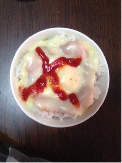 朝食に♪卵黄の洋風卵かけご飯!-レシピのメイン写真