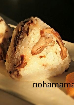 すこぶる簡単！舞茸塩昆布のおにぎり♪-レシピのメイン写真