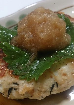 鶏ひき肉と豆腐のハンバーグ(和風ソース)-レシピのメイン写真