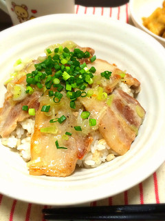 葱塩ダレの豚バラ丼-レシピのメイン写真