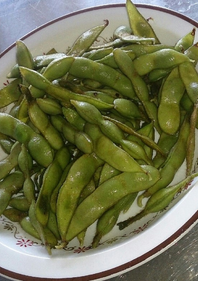 超簡単！6分蒸し焼き【やみつき枝豆】-レシピのメイン写真