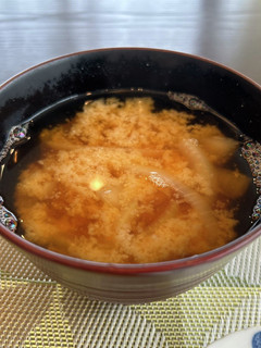 簡単甘味を引き出す! 玉ねぎのお味噌汁-レシピのメイン写真