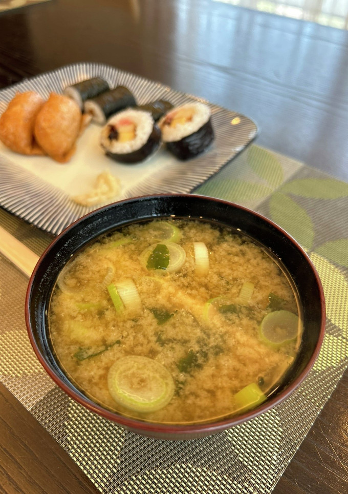 簡単♪ネギとワカメのお味噌汁-レシピのメイン写真