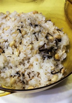 塩昆布と大豆のおこわ-レシピのメイン写真