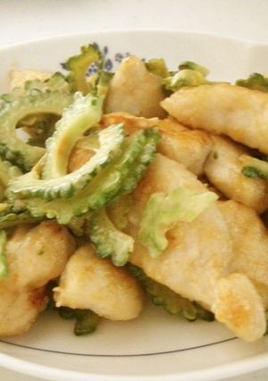 ゴーヤと鶏むね肉の味噌マヨ炒め-レシピのメイン写真