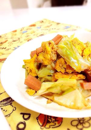 お魚ソーセージ卵きゃべつの炒め物★-レシピのメイン写真