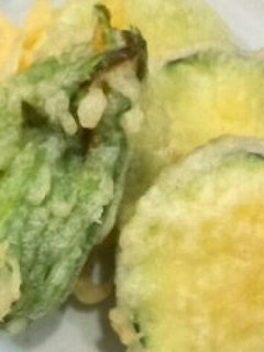 ズッキーニと花の天ぷら-レシピのメイン写真