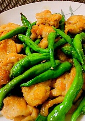 ご飯が進む♪鶏もも＆しし唐辛子の旨煮-レシピのメイン写真