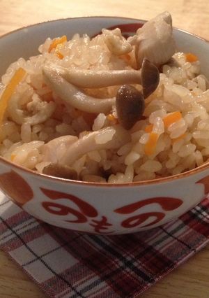 鶏としめじの炊き込みご飯-レシピのメイン写真