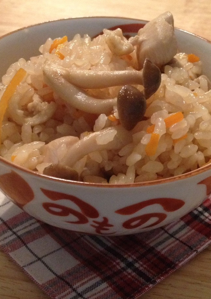 鶏としめじの炊き込みご飯-レシピのメイン写真