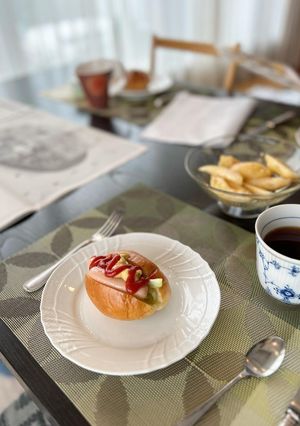 子供が喜ぶ♪簡単ロールパンのホットドッグ-レシピのメイン写真