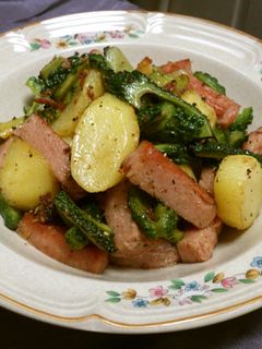 ジャーマンポテトにゴーヤをプラス-レシピのメイン写真