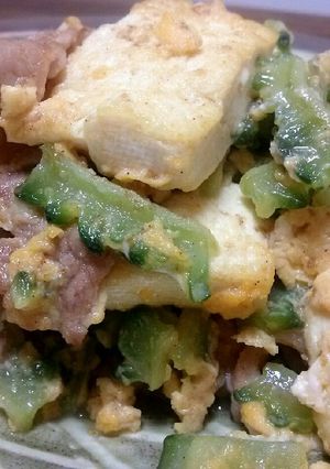苦くない♪豚こまゴーヤチャンプル-レシピのメイン写真