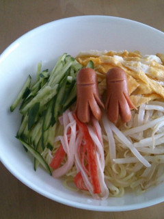 夏休みに☆ソーセー人の冷やし中華-レシピのメイン写真