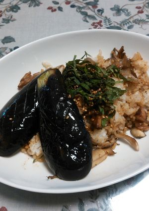 まいたけの炒めご飯、焼きなす添え-レシピのメイン写真
