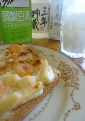 今夜は焼酎の牛乳割【豆乳も旨♪】-レシピのメイン写真